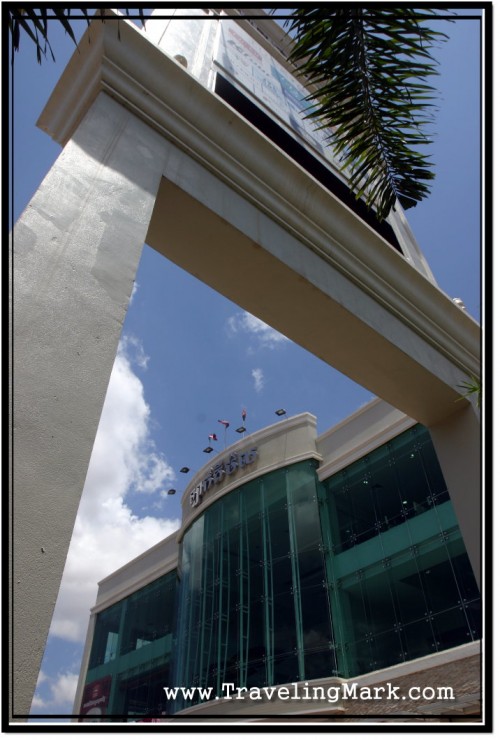 Photo: Lucky Mall, Member of the Lucky Market Group Ltd., Cambodia Photo: Lucky Mall, Member of the Lucky Market Group Ltd., Cambodia