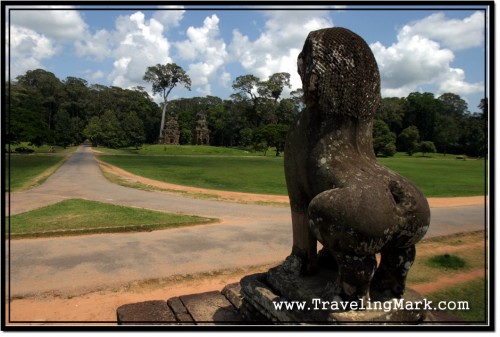 Photo: Stone Lion Guarding the Terrace of the Elephants Faces the Victory Way Intersection