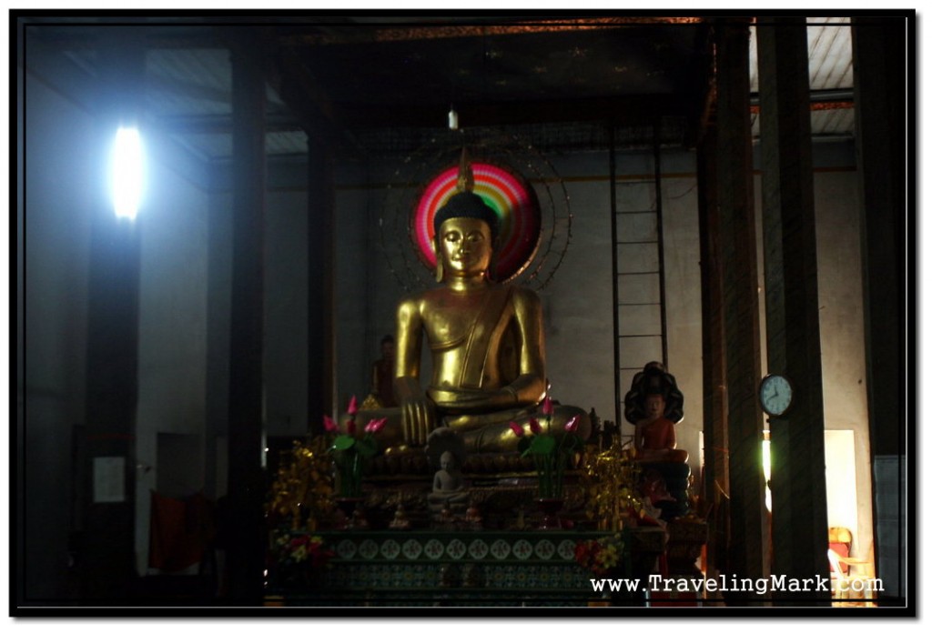 Photo: Statue of Sitting Buddha Inside of Wat Damnak Temple