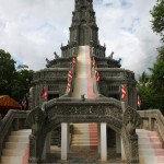 Photo: Wat Keseram Central Stupa