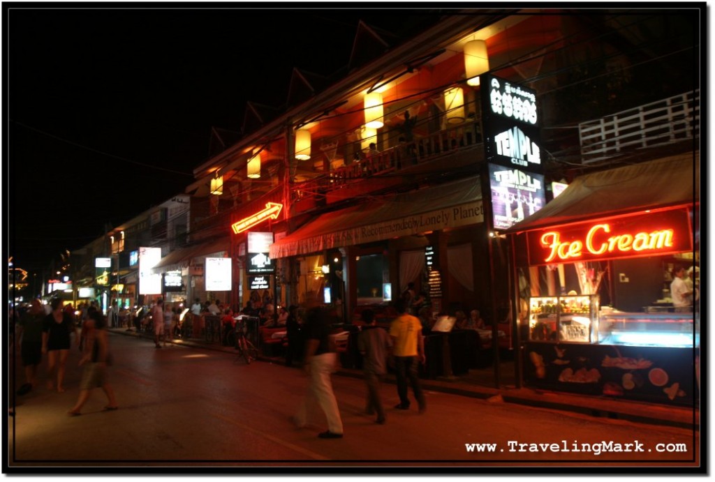 Photo: Temple Club and Pub Street at Night Time