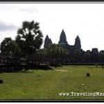 Photo: View of Angkor Wat from a Library Shows Why Photographing Angkor Wat in the Morning is a Bad Idea