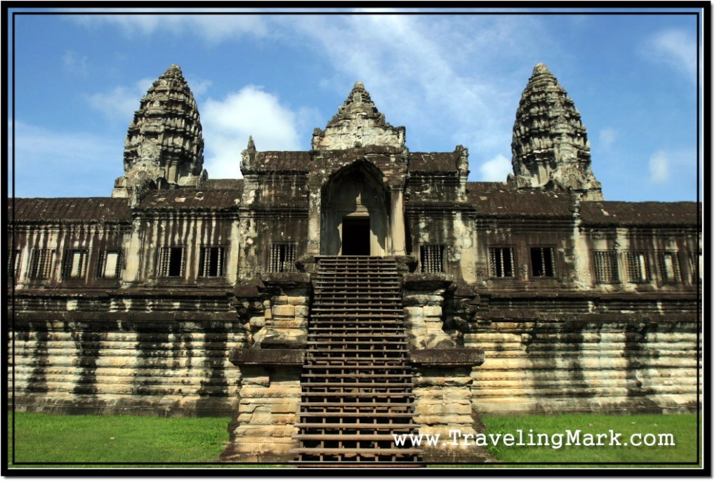 Photo: Eastern Gate to Central Angkor Wat Temple Was Used by the Servants