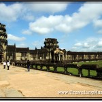 Photo: While Face of Angkor Wat Looks Horrible in Morning Light, Looking Back at Exterior Wall Delivers Nicely Illuminated Picture