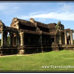Photo: Angkor Wat Library Built Alongside Main Causeway