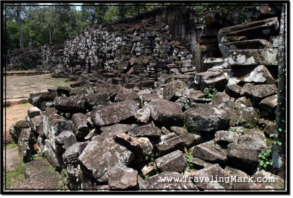 Photo: Archaeologists Mark Ancient Stones to Find Matches