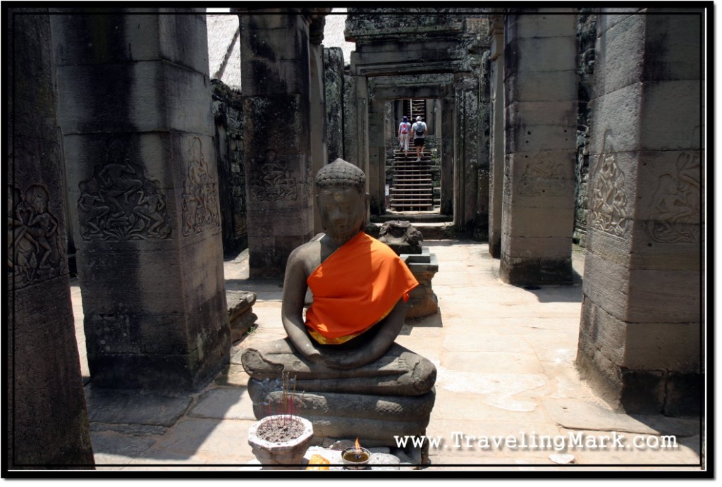 Photo: Buddha Statue Adorning the Exterior Gallery of Bayon