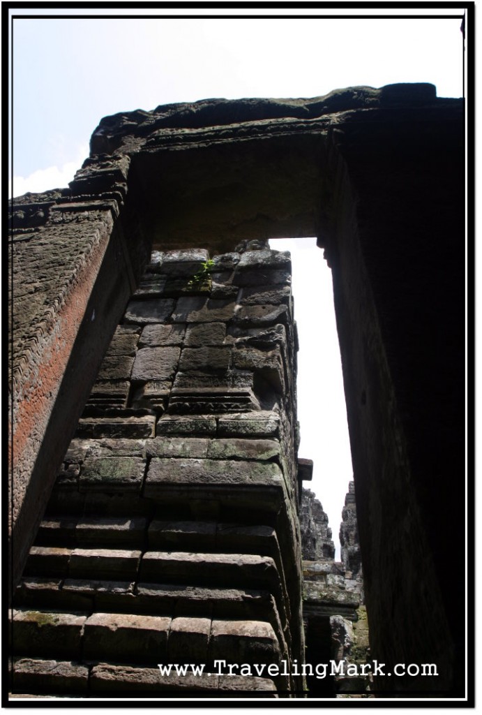 Photo: Corridors of Bayon in State of Collapse