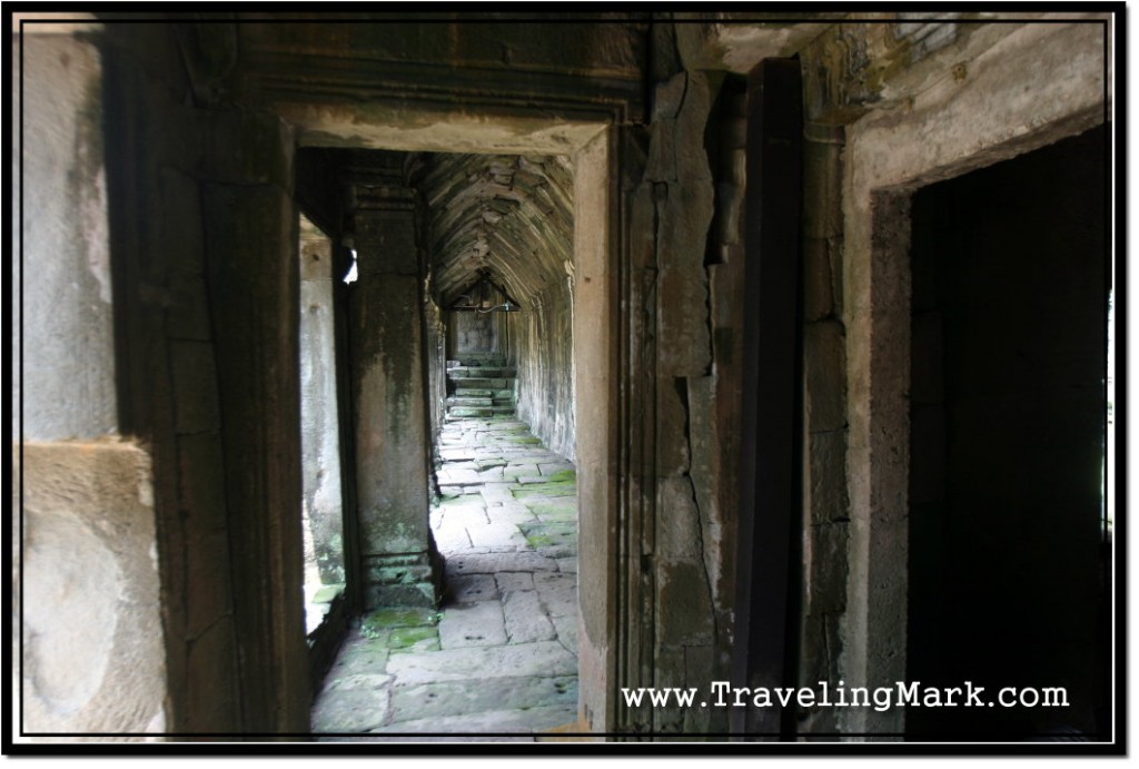 Photo: Inside the Second Level of Bayon