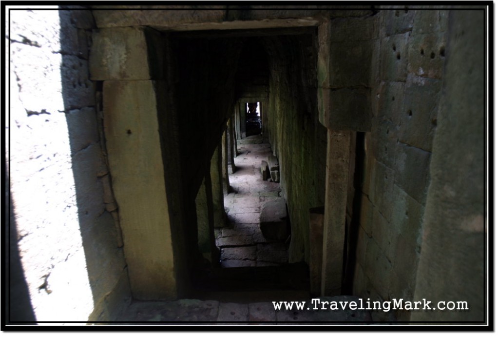 Photo: Long Corridor at the Second Level of Bayon