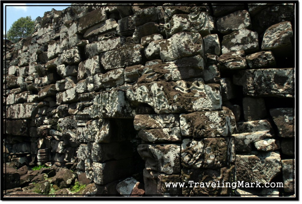 Photo: Matching Stones Are Marked to Help Rebuild the Original Structure