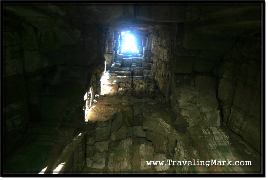 Photo: Roof of Central Sanctuary on Top of Bayon