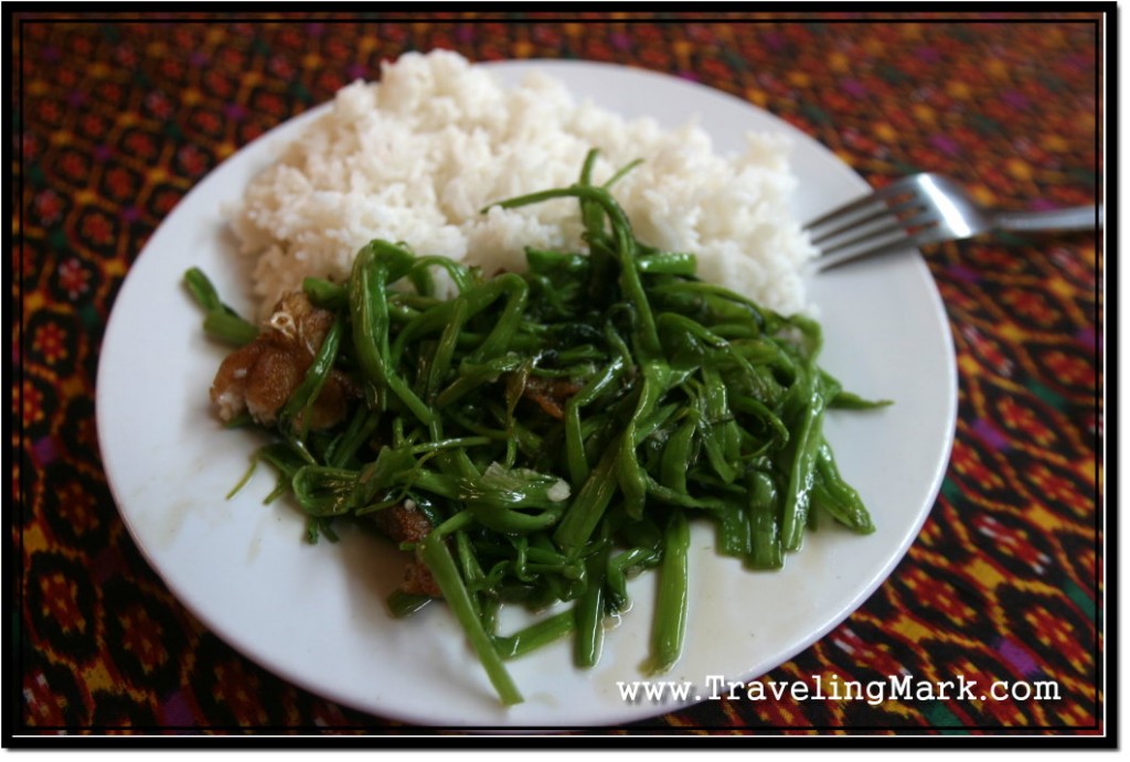 Photo: Complete Meal for 7,000 Riels. Too Bad the Owner Got Greedy