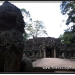 Photo: Stone Lion Guarding Entrance to Banteay Kdei Terrace