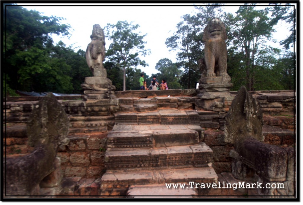 Photo: Boat Platform Steps of Sras Srang Flanked by Stone Lions