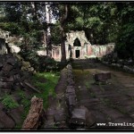 Photo: Rubble Along the Western Causeway at Preah Khan