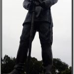Statue in Reducto 2 Park in Miraflores