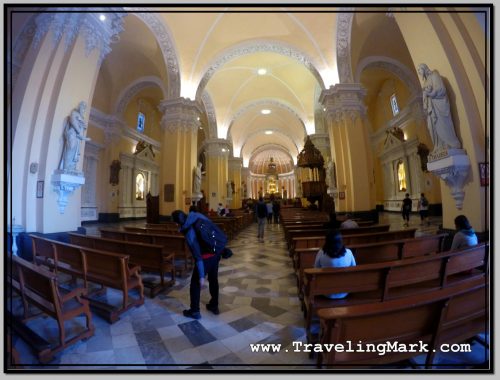Photo: Inside Basilica Cathedral of Arequipa