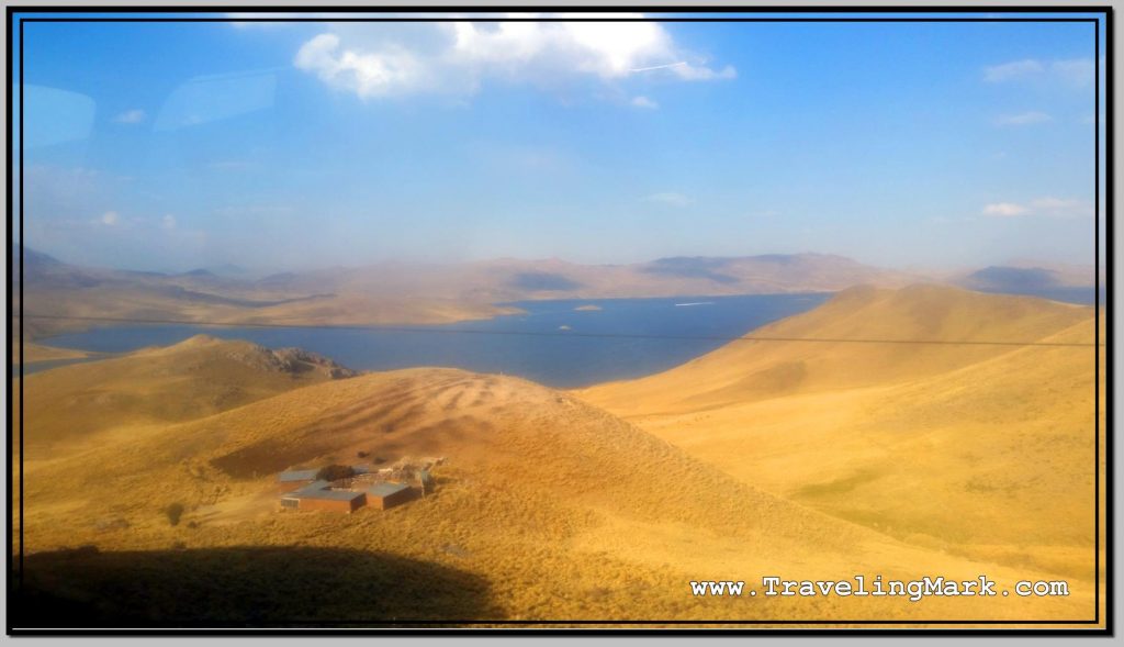 Photo: View of Laguna Langunillas from Bus to Puno