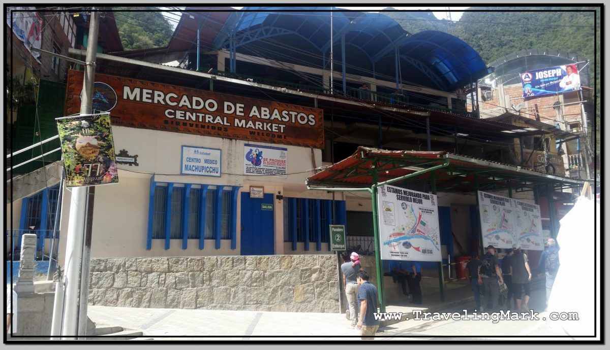 Photo: Building Housing Mercado de Abastos in Aguas Calientes
